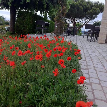 Logis Hotel Restaurant Des Chateaux 아제르히도 외부 사진