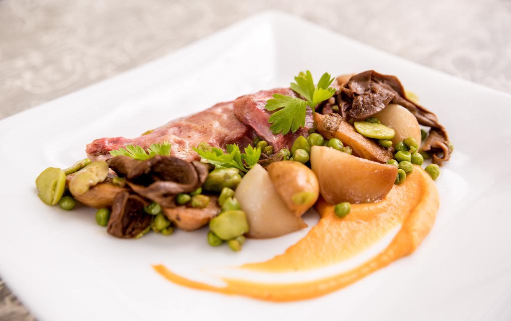 Logis Hotel Restaurant Des Chateaux 아제르히도 외부 사진