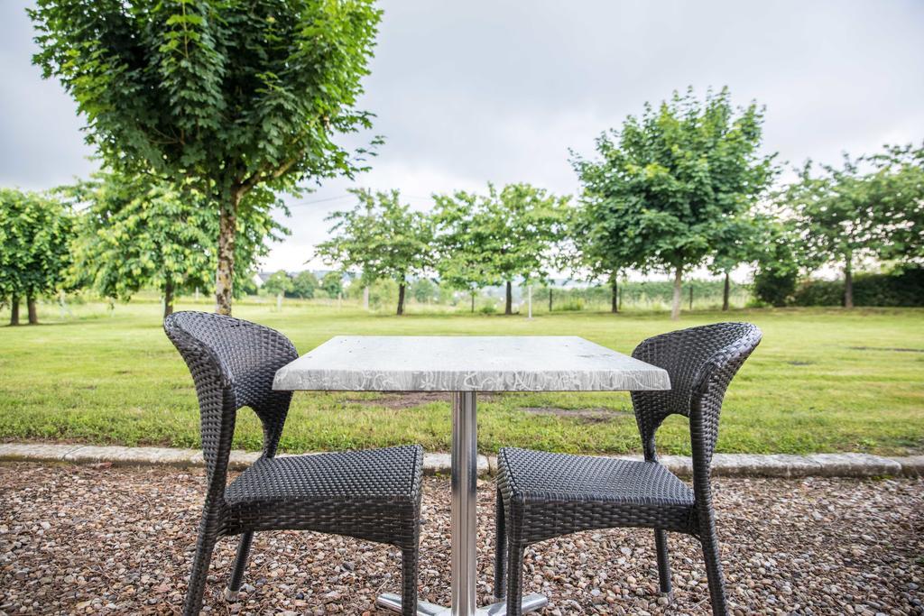 Logis Hotel Restaurant Des Chateaux 아제르히도 외부 사진
