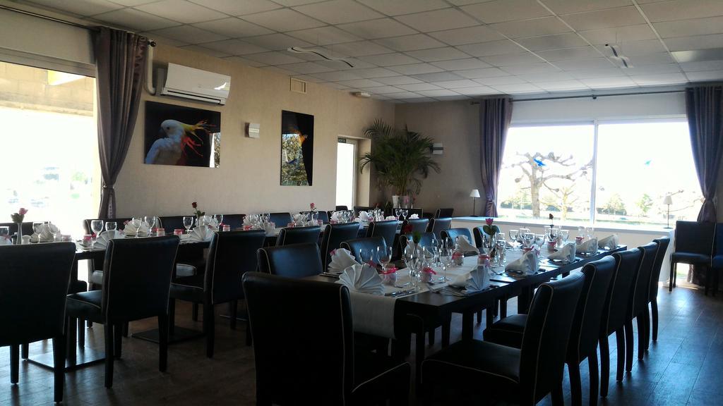 Logis Hotel Restaurant Des Chateaux 아제르히도 외부 사진